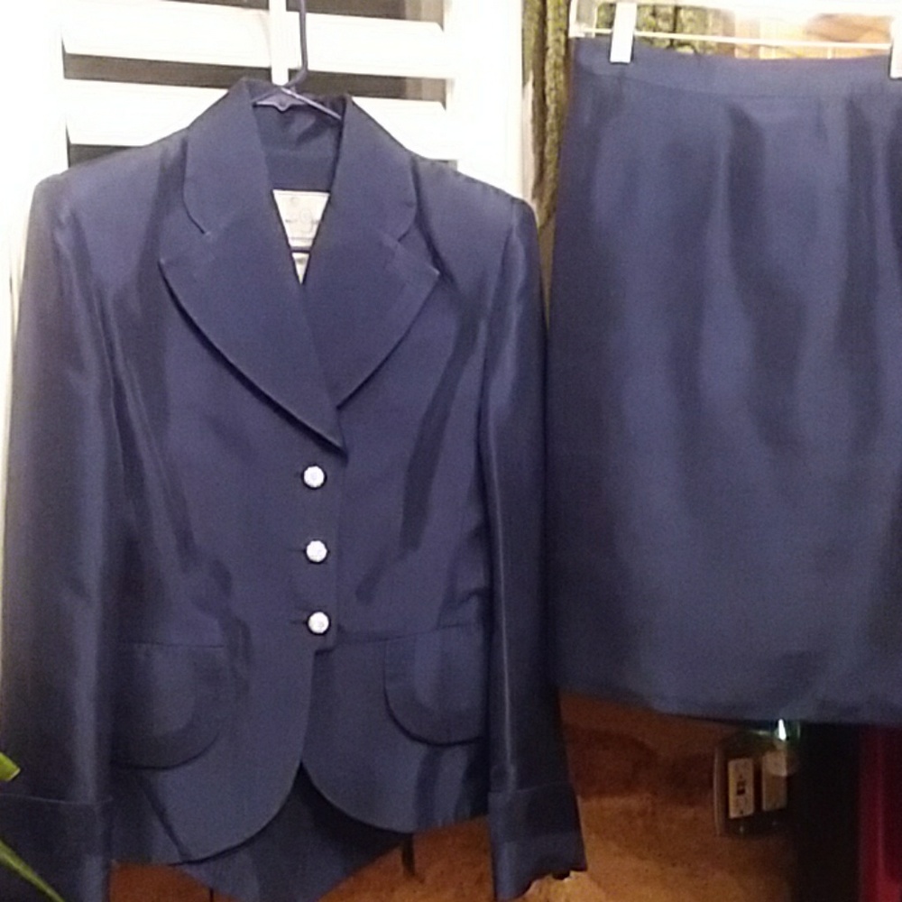 Antonio Garcia Suit